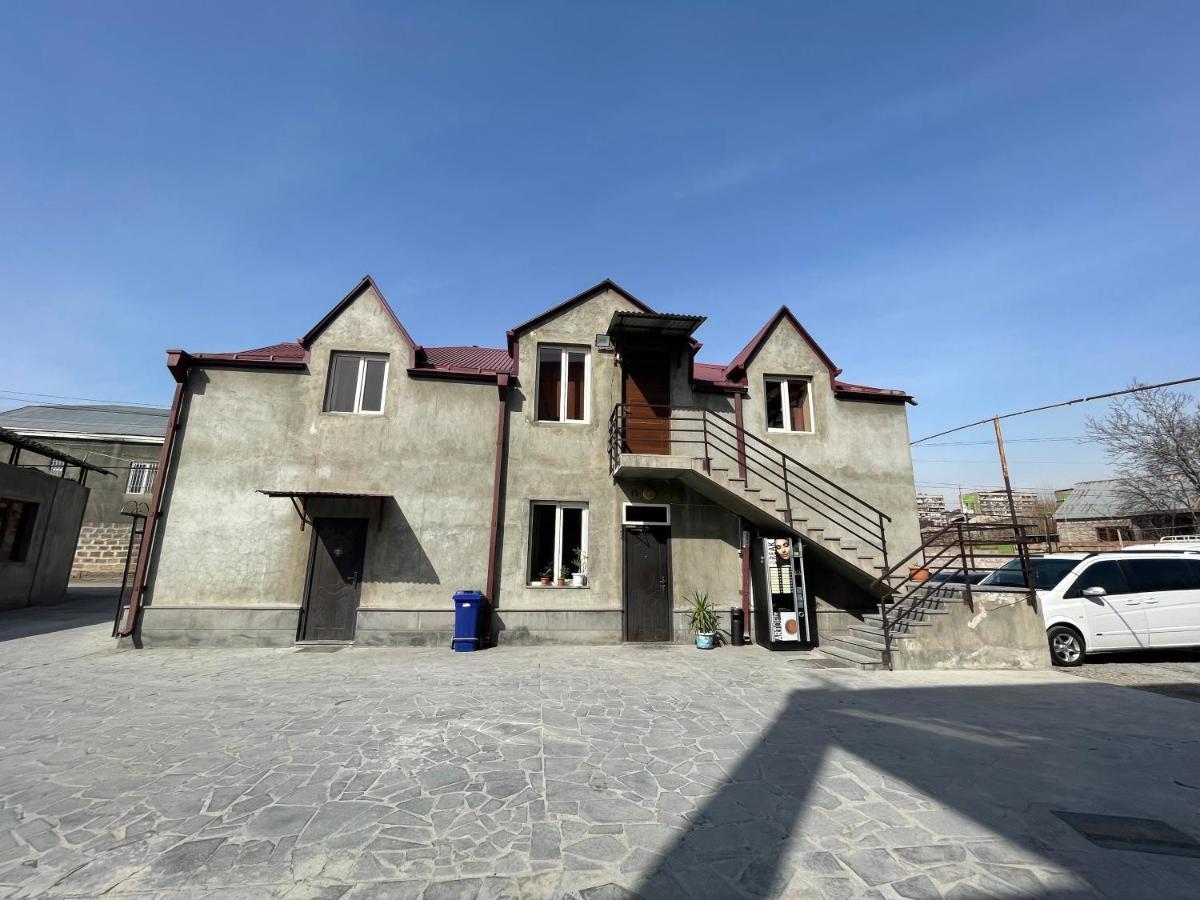 Noragyugh Guest House エレバン エクステリア 写真